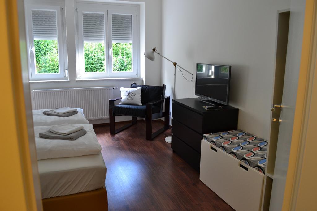 Ferienwohnung Rockside أرنولدشتاين الغرفة الصورة